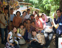カンボジア農村を歩いて、保健・医療の課題を探ります。.JPG
